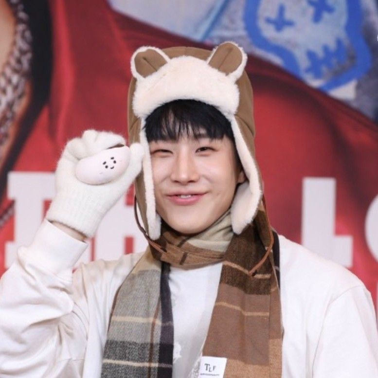 아스트로의 비하인드 컷