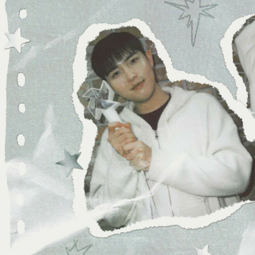 Foto aktivitas terbaru Kim Jaehwan