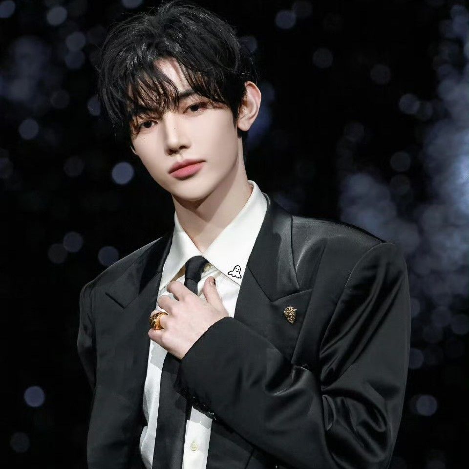 Recent activity shot of Zhang Hao (ZEROBASEONE)