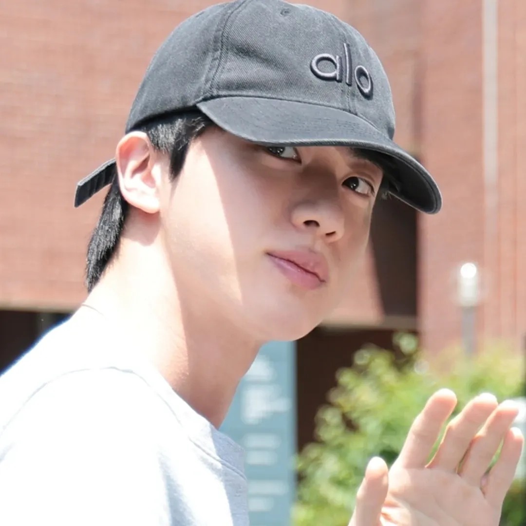 Latest photo of Jin (BTS)
