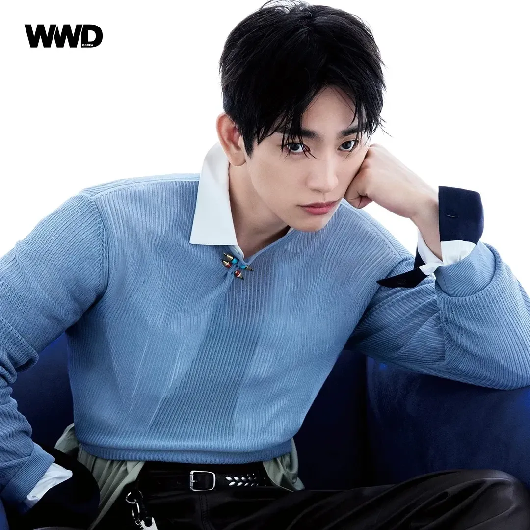 Behind-the-scenes cut of Jinyoung (GOT7)