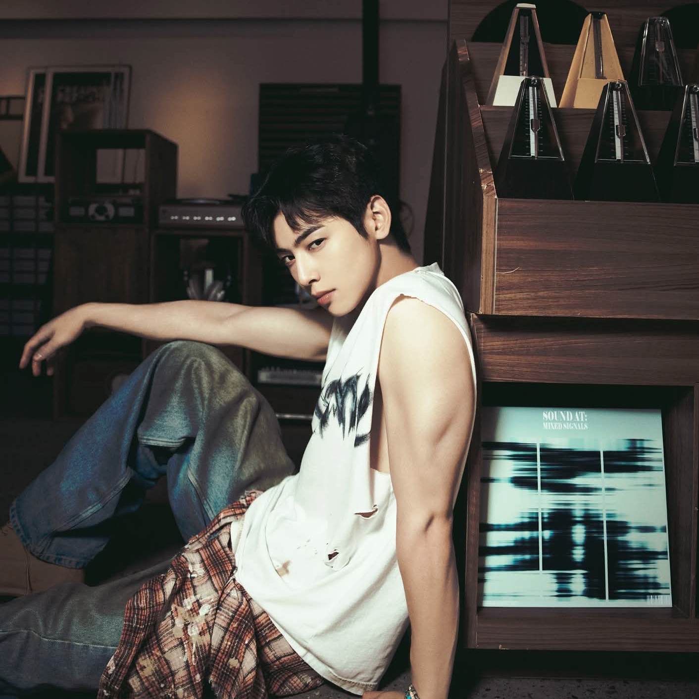 Latest photo of Eunwoo (ASTRO)