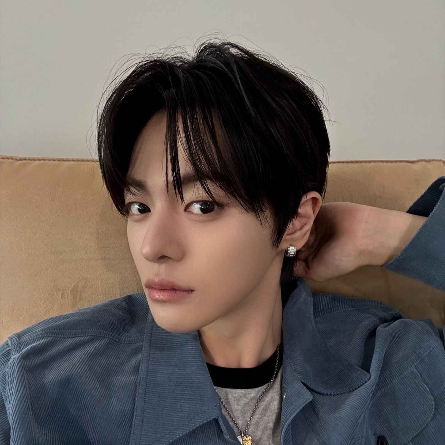 A moment captured by Lee Leo (ALPHA DRIVE ONE)'s fan