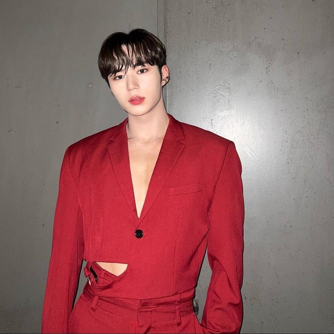 Foto terbaru Kim Junseo (ALPHA DRIVE ONE)