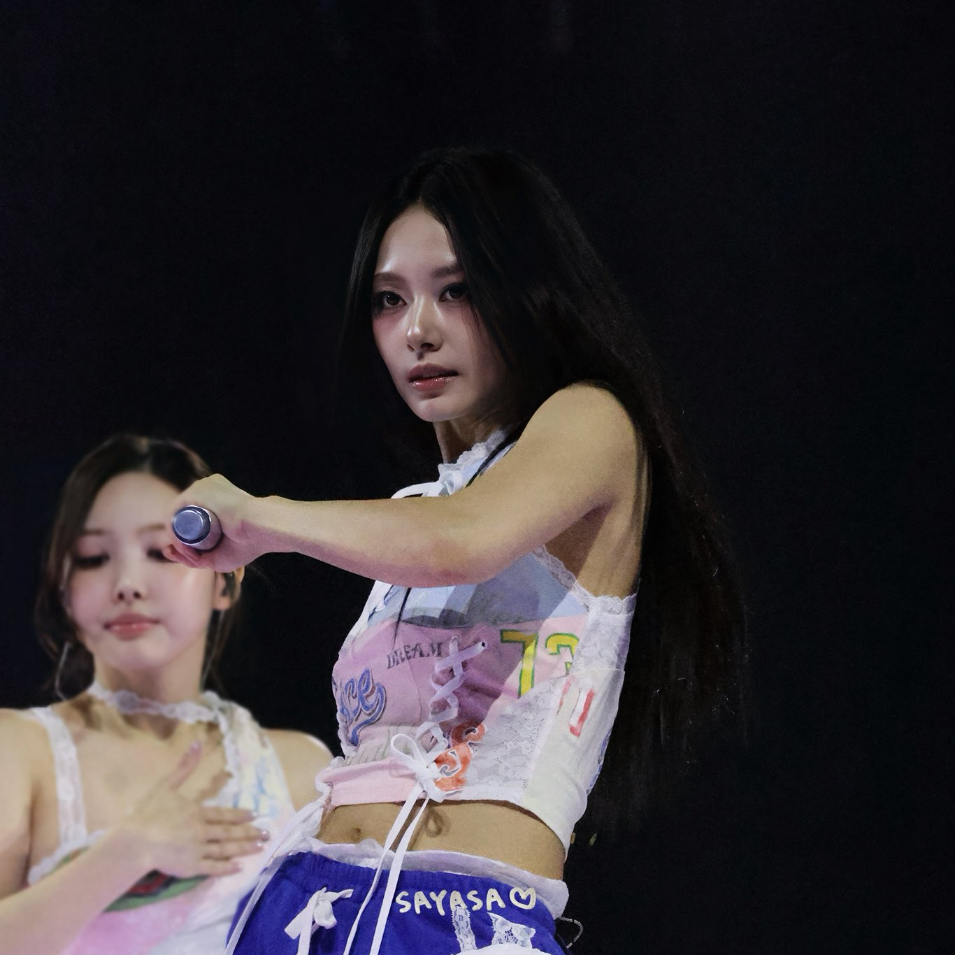 Foto aktivitas terbaru Tzuyu (TWICE)