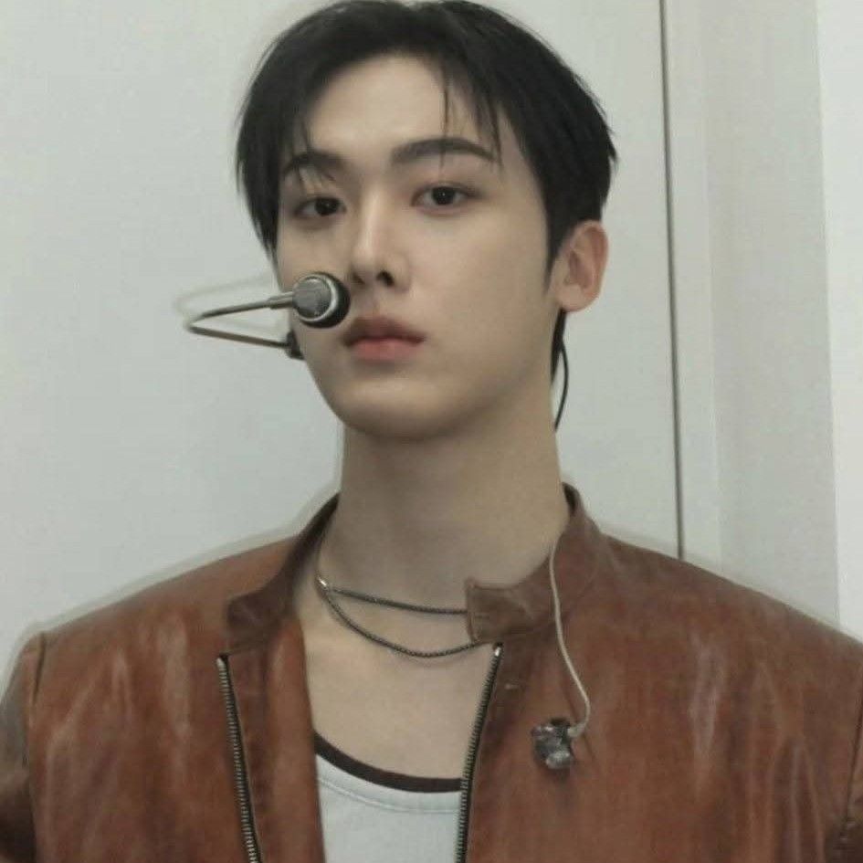 A moment captured by ASTRO's fan