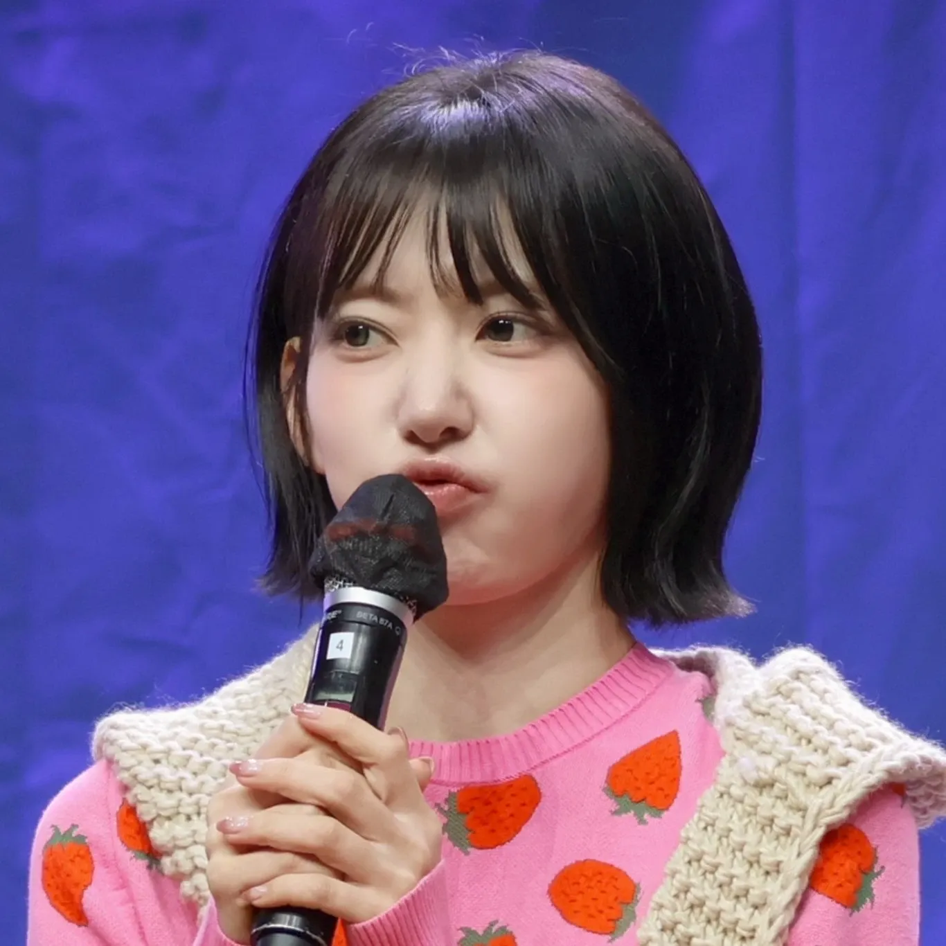 사쿠라 (르세라핌)의 최신 사진