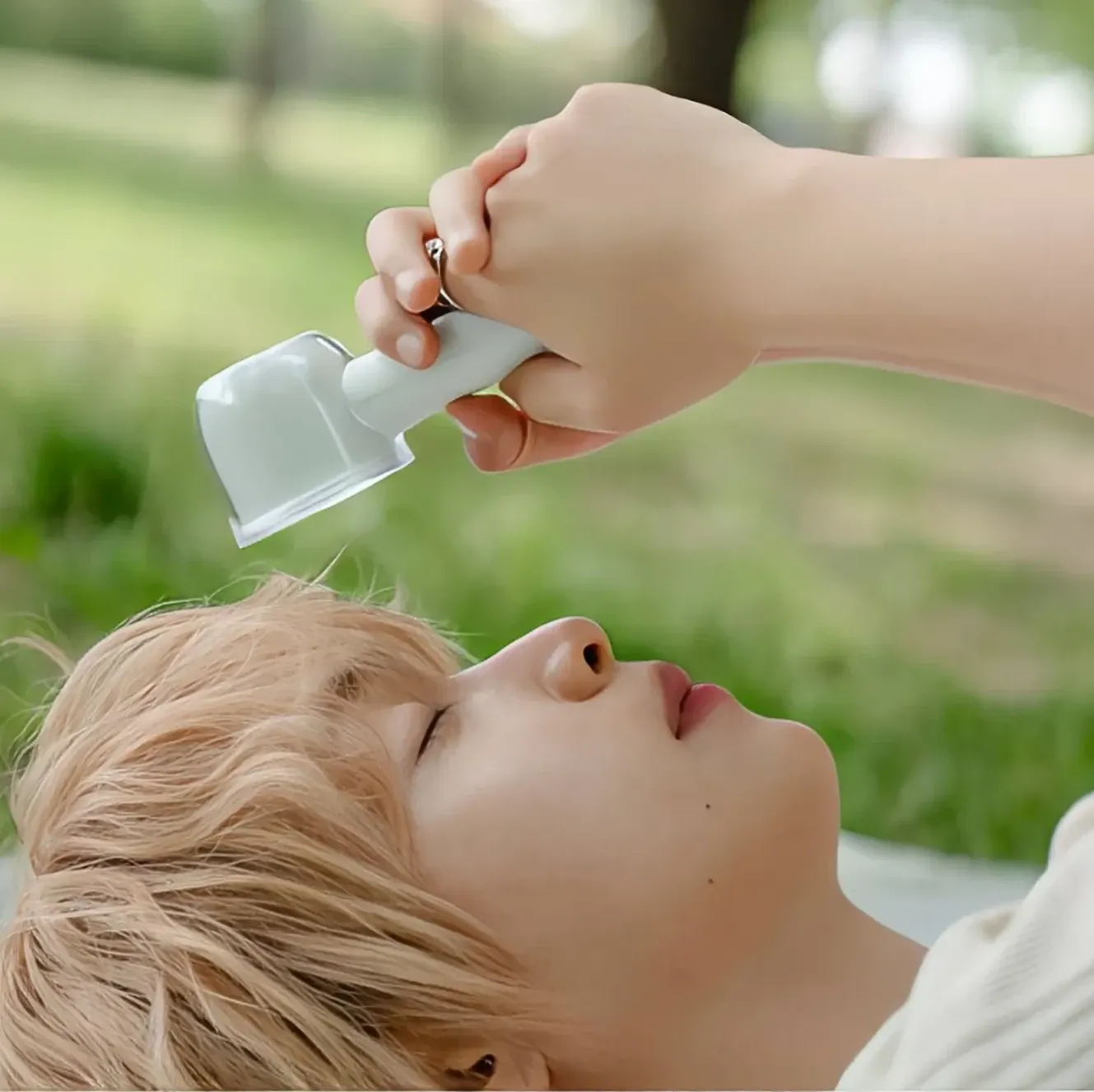 A moment captured by Jeong Sewoon's fan