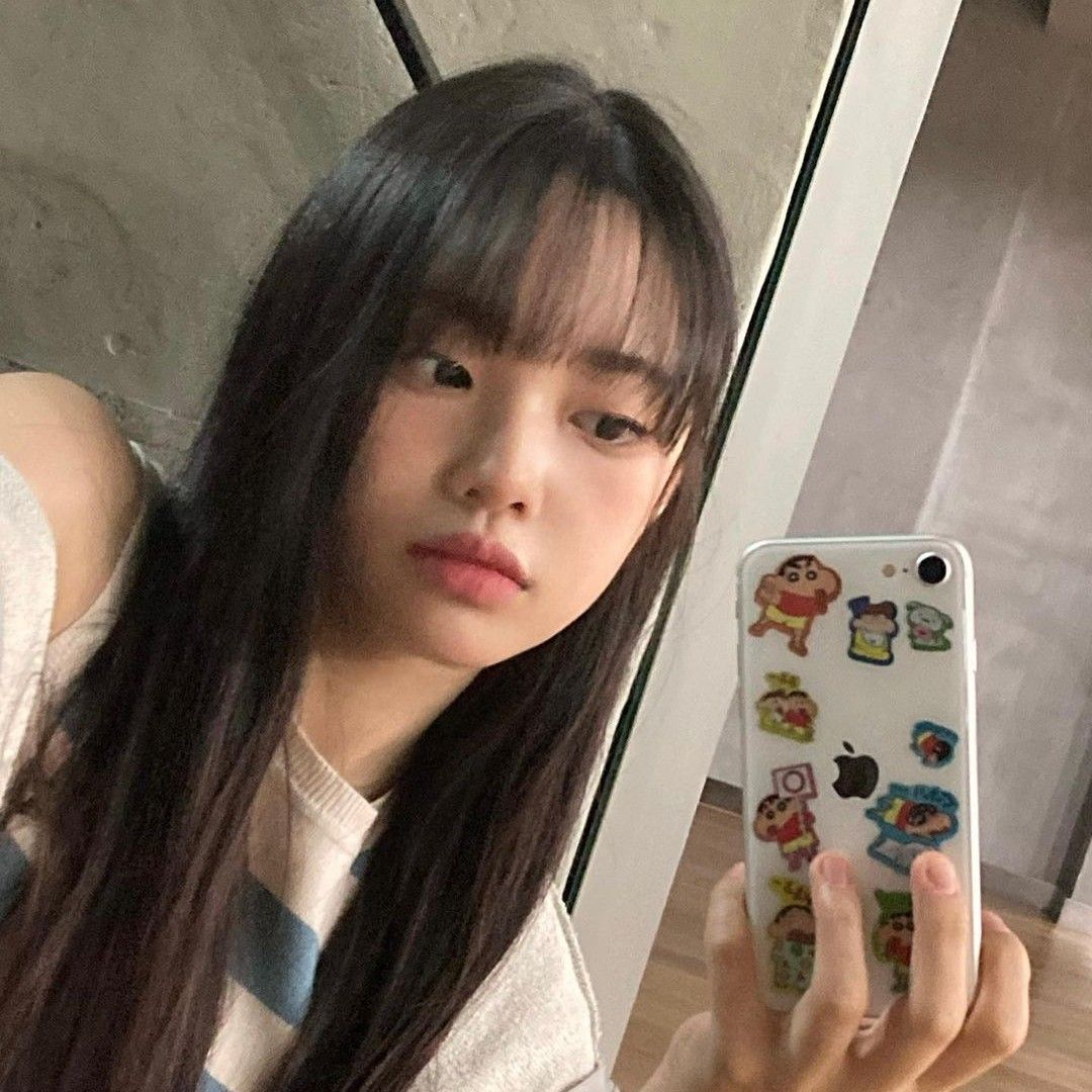 Behind-the-scenes cut of Park Boeun (CLASS:y)