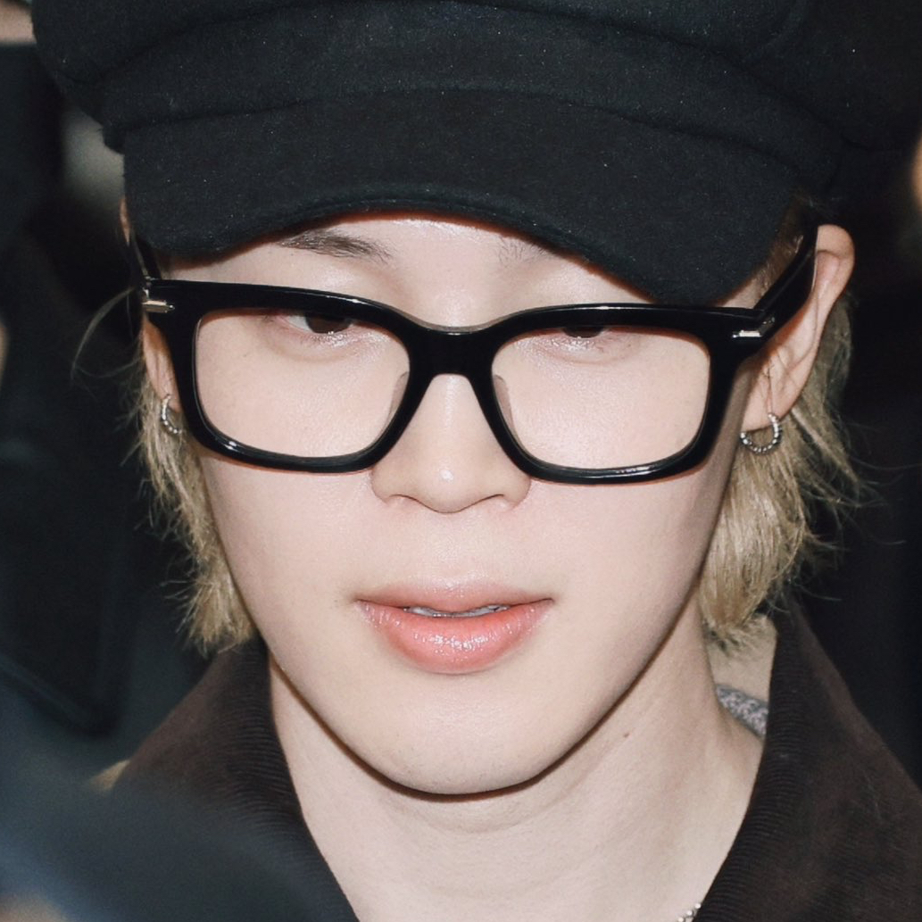 Momen yang diabadikan oleh penggemar Jimin (BTS)