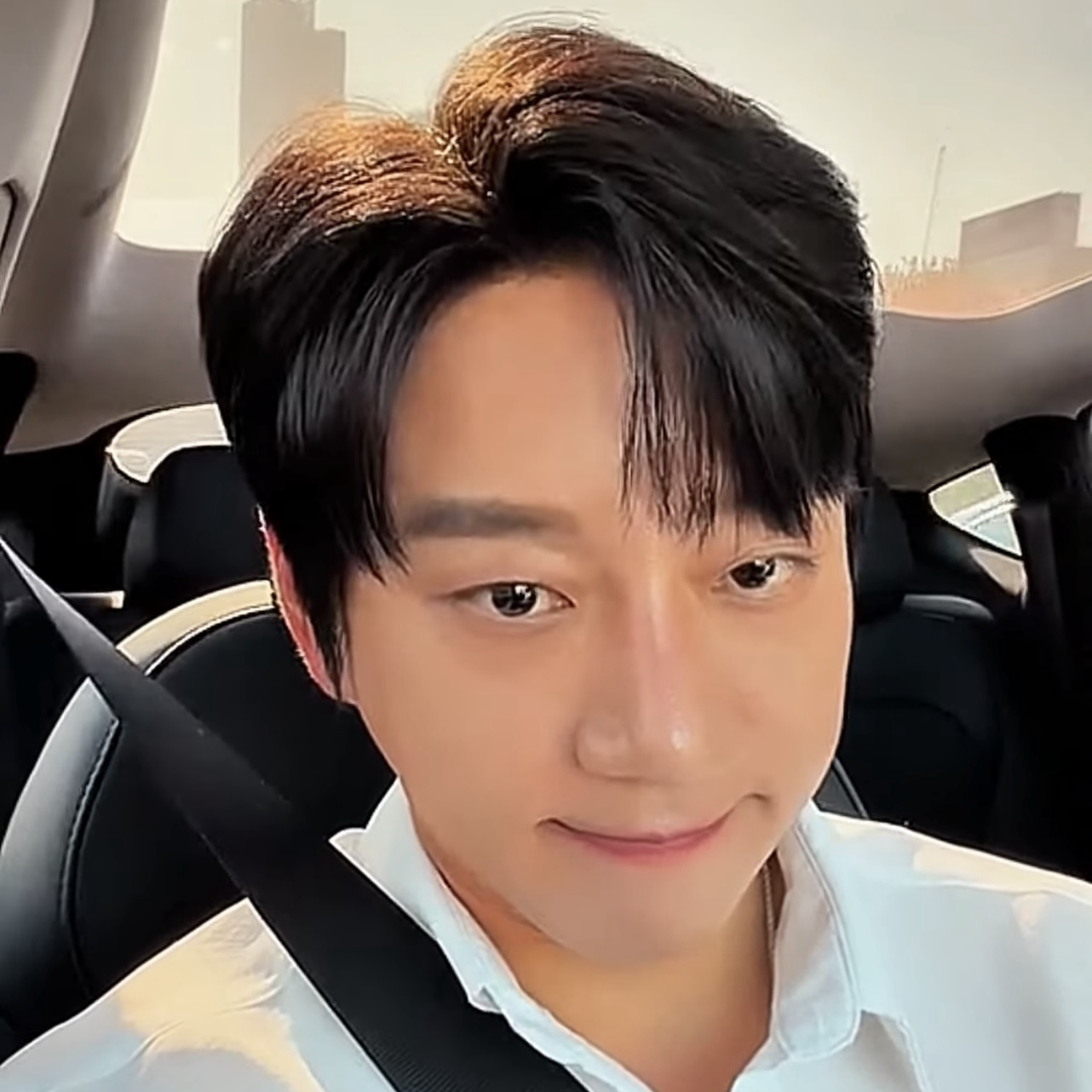 Momen yang diabadikan oleh penggemar Hwang Chiyeol