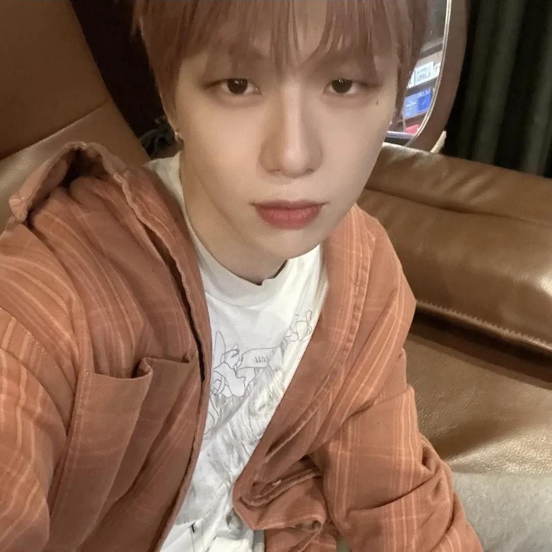 Recent activity shot of Kang Daniel