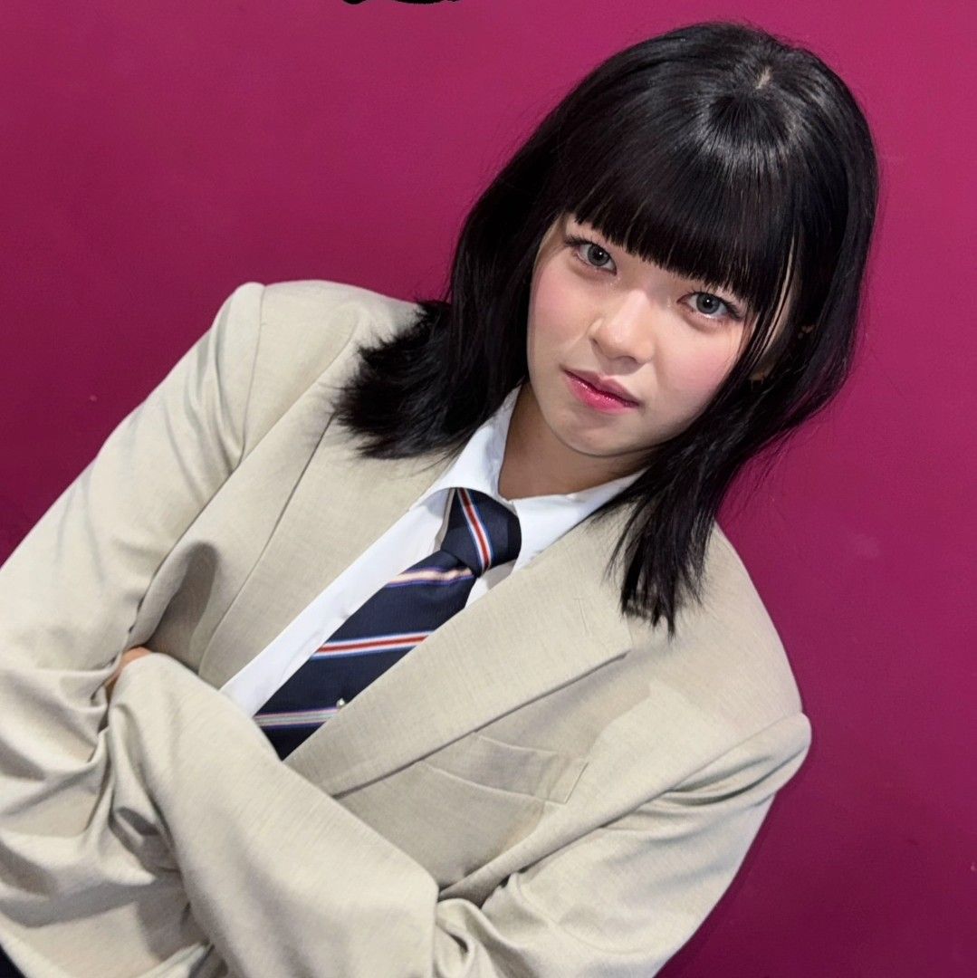 Behind-the-scenes cut of Jeongyeon (TWICE)