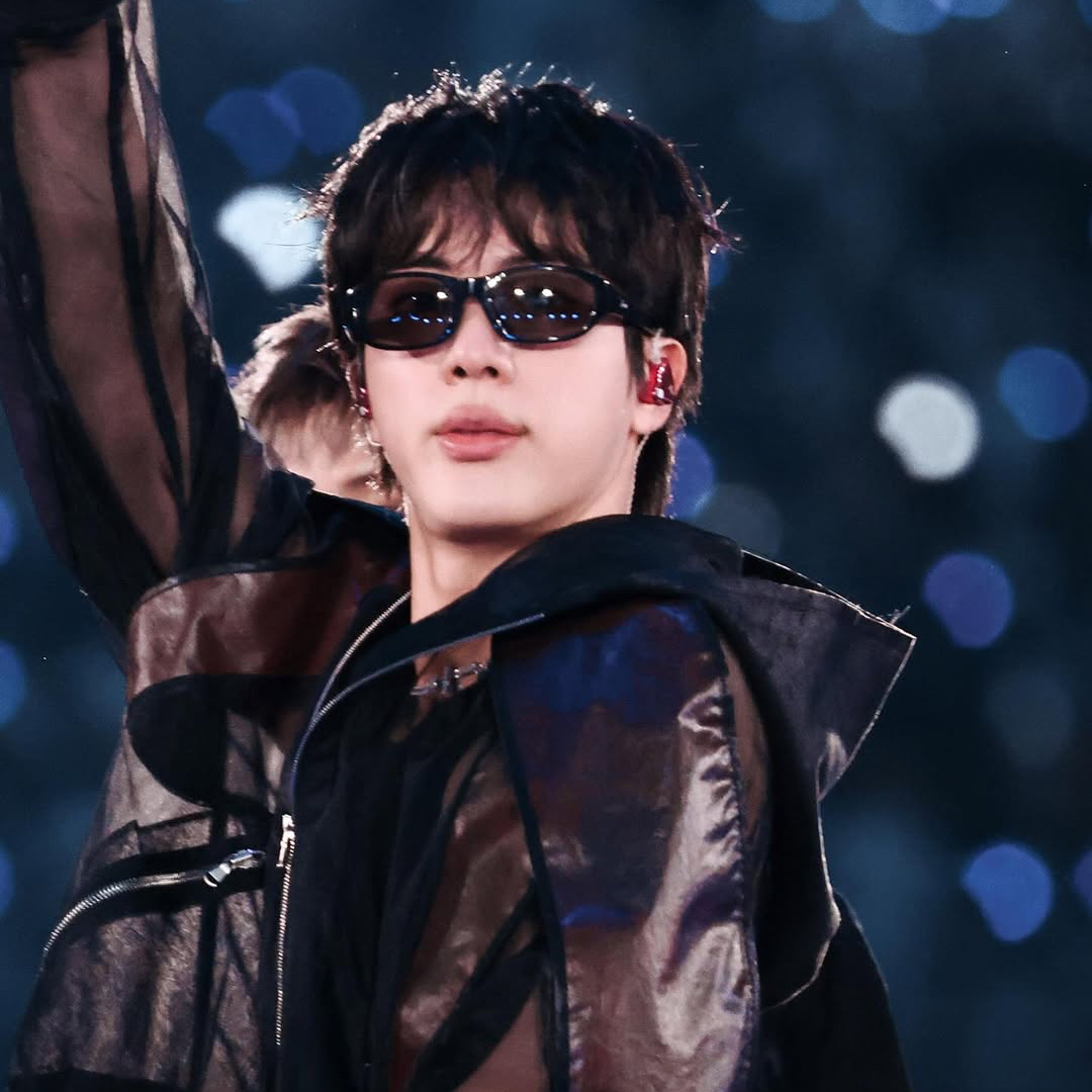 Latest photo of Jin (BTS)