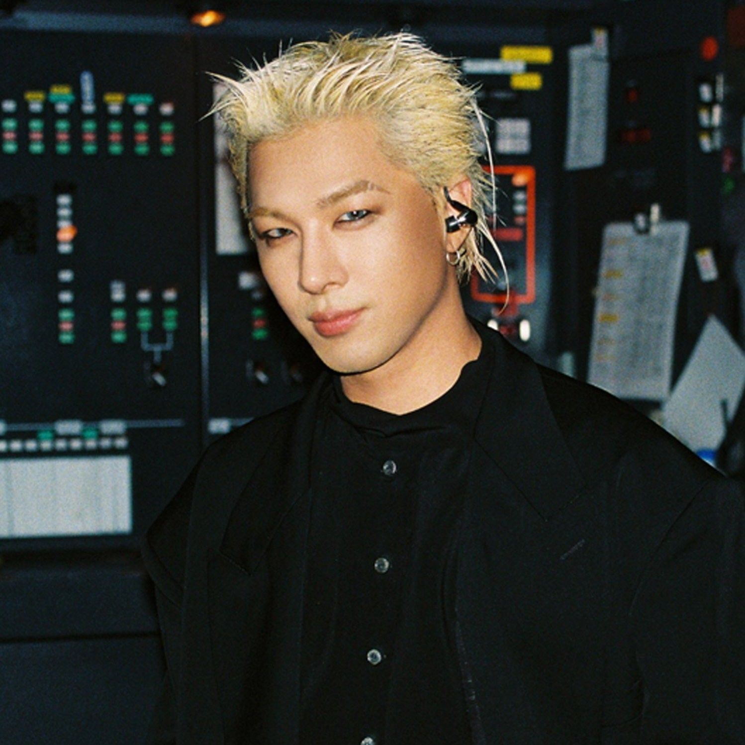 K-POP posts beloved by 태양 (빅뱅) fans