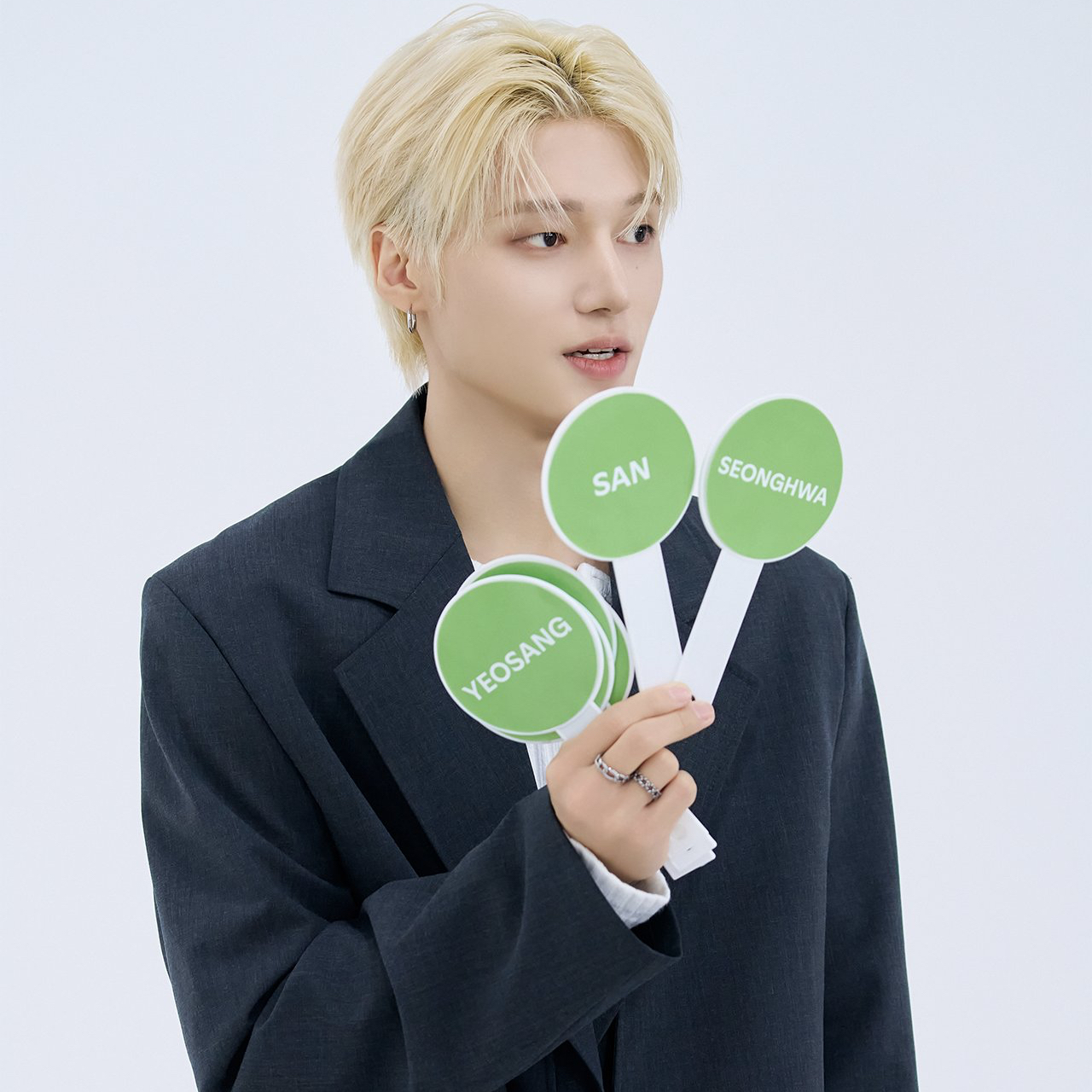 에이티즈 최근 활동샷