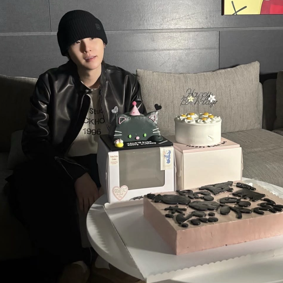 A moment captured by SUGA (BTS)'s fan