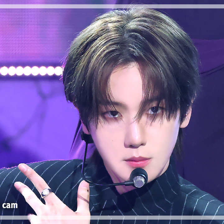 ベクヒョン (EXO)の舞台裏ショット