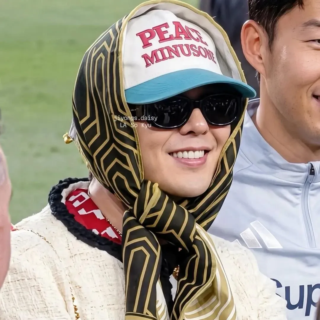 A moment captured by G-DRAGON (BIGBANG)'s fan