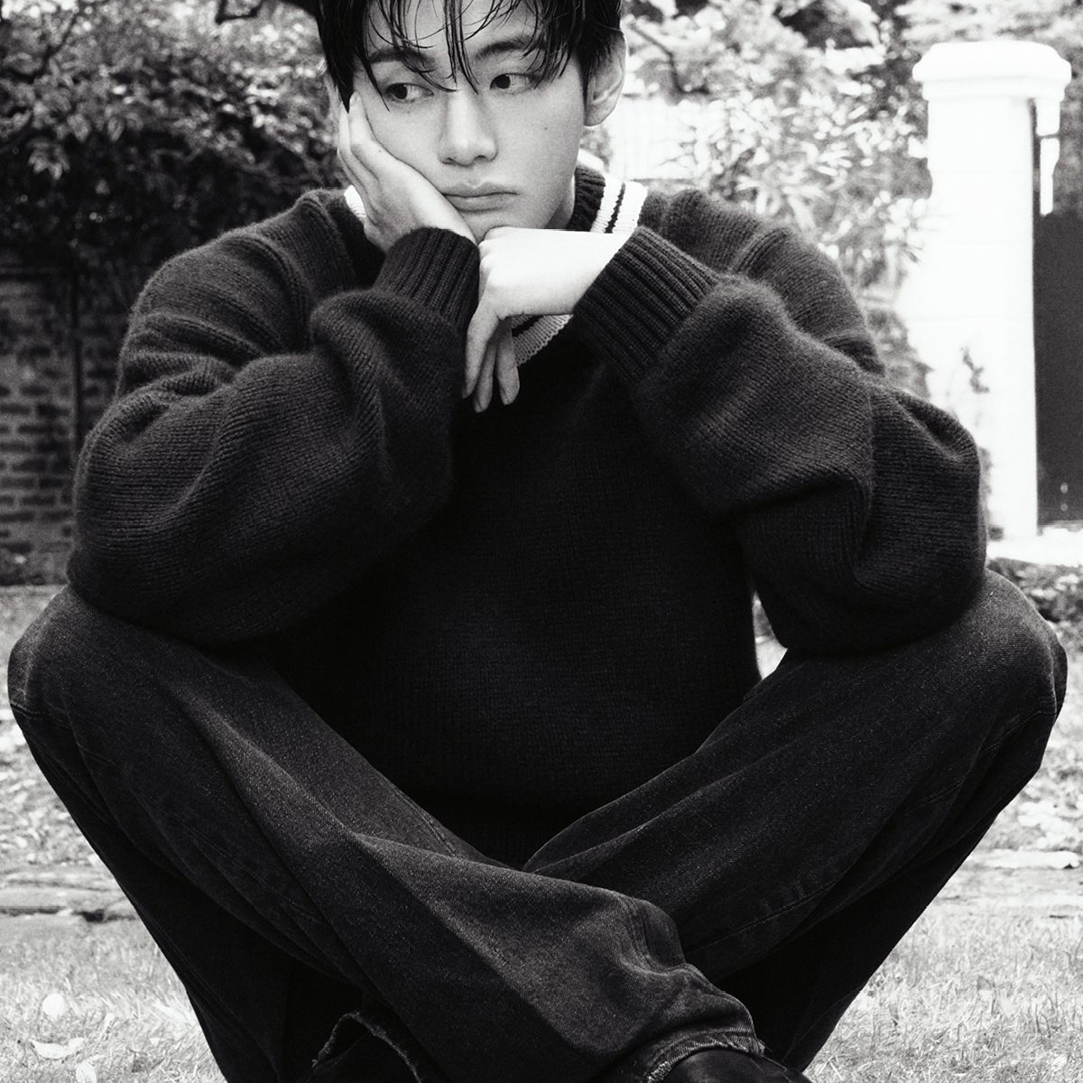 뷔 (방탄소년단)의 최신 사진