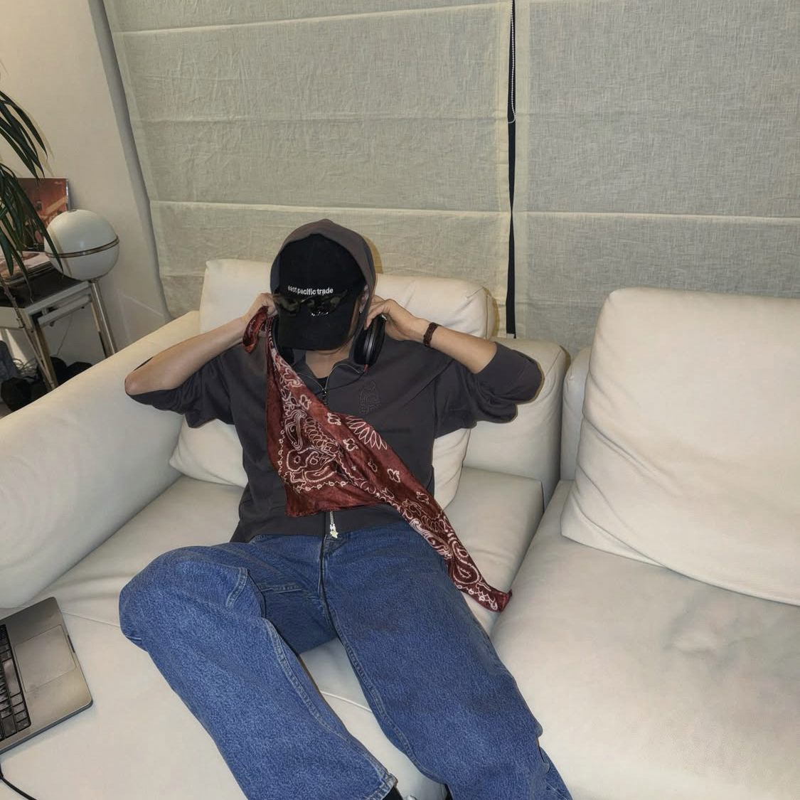 희승의 비하인드 컷