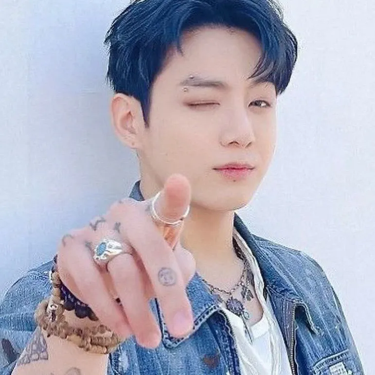 Momen yang diabadikan oleh penggemar Jungkook (BTS)