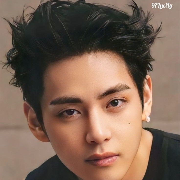 A moment captured by V (BTS)'s fan