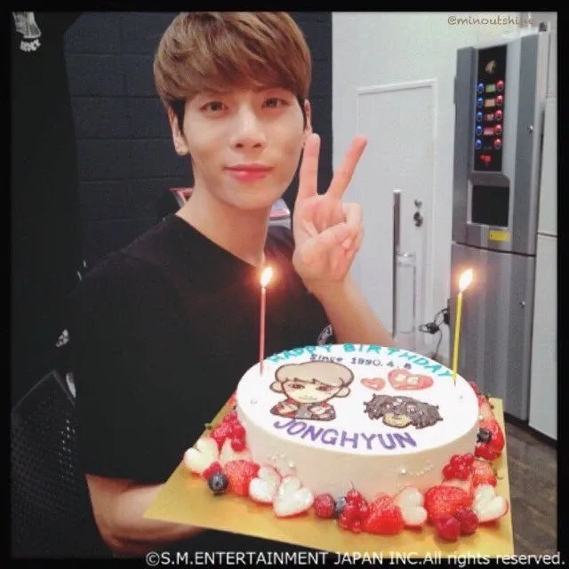 Latest photo of Jonghyun (SHINee)