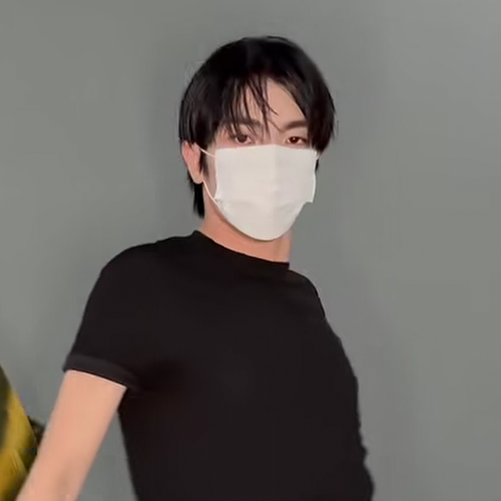 Recent activity shot of Park Donggyu