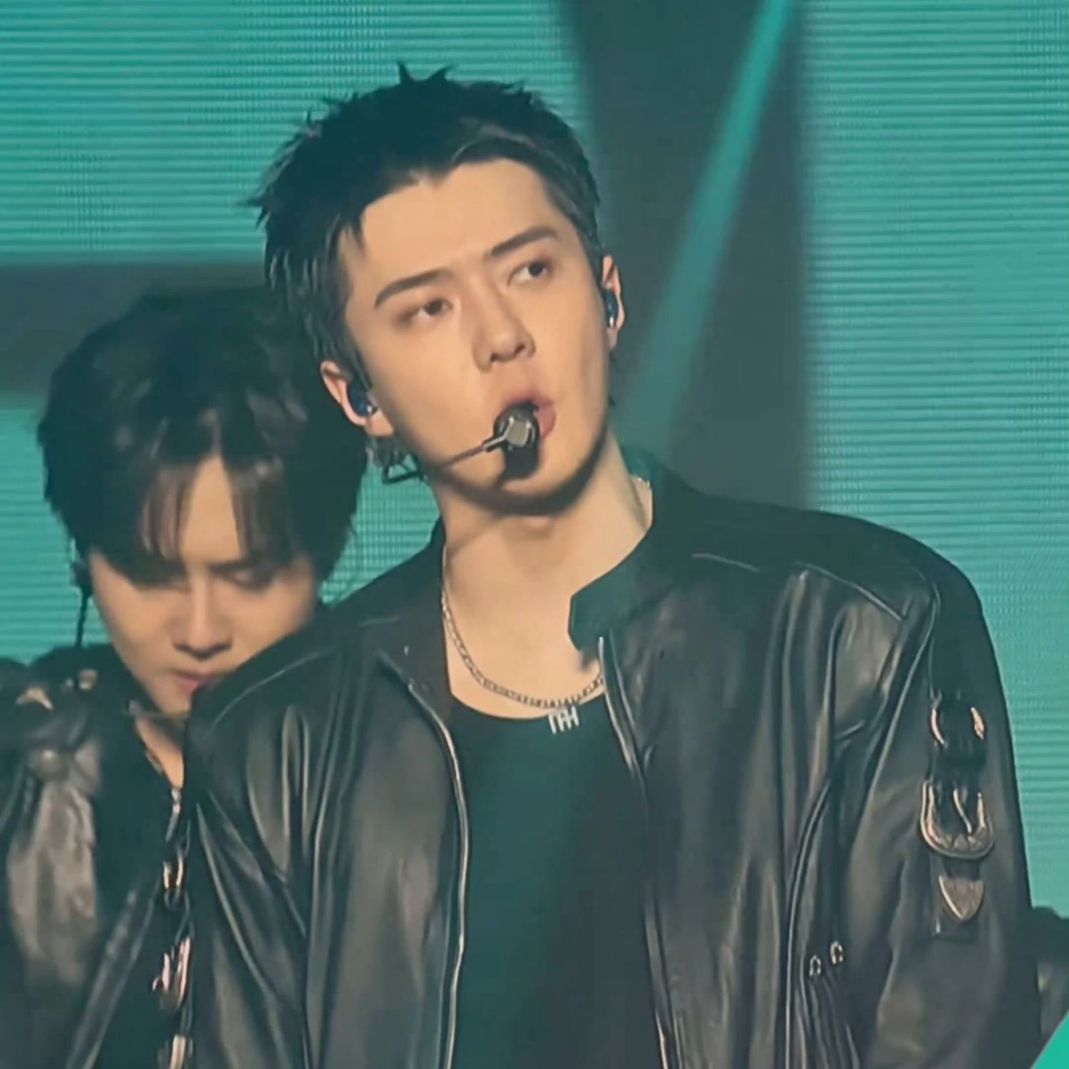 A moment captured by Sehun (EXO)'s fan