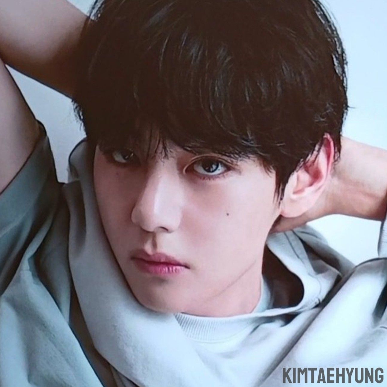 V (BTS)の最新写真