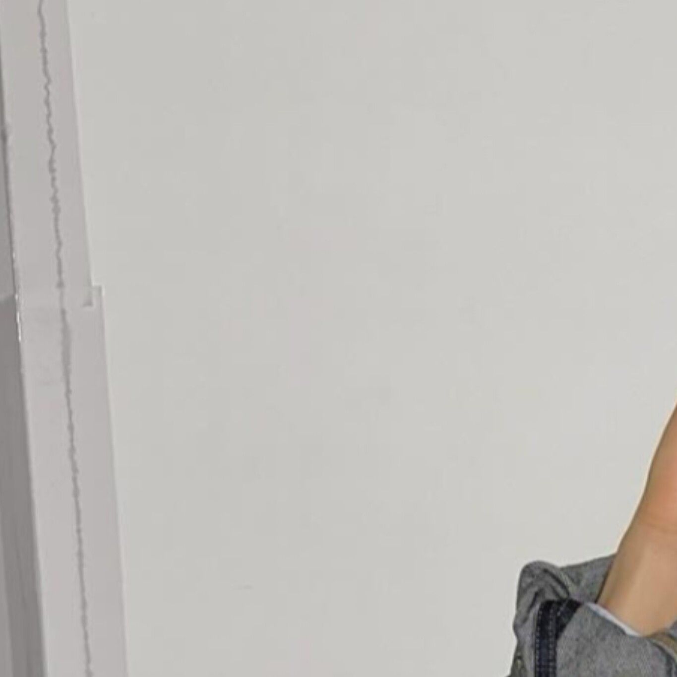 Latest photo of Lee Eunsang (YOUNITE)