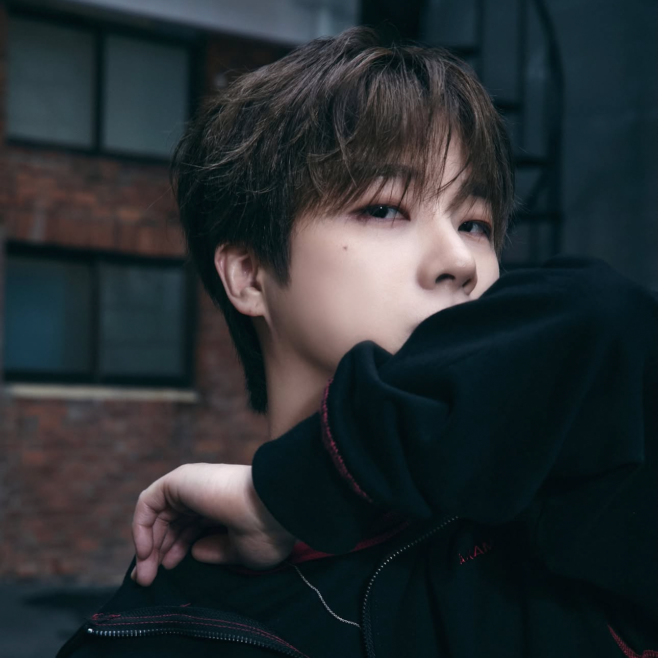 A moment captured by JAY (iKON)'s fan