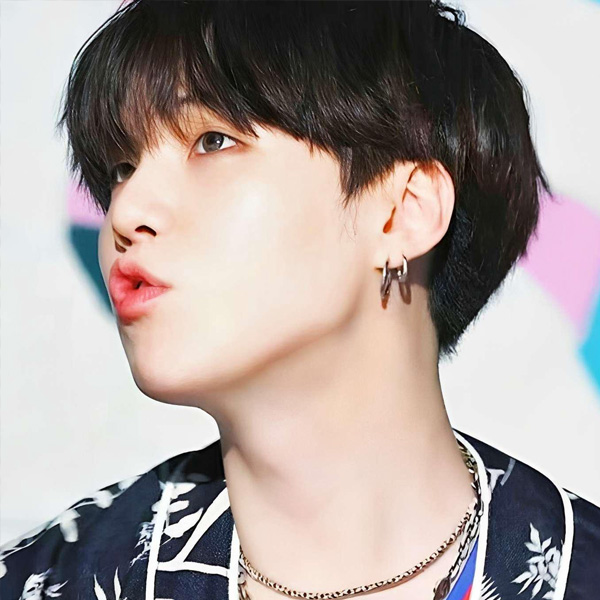 SUGA (BTS)の舞台裏ショット