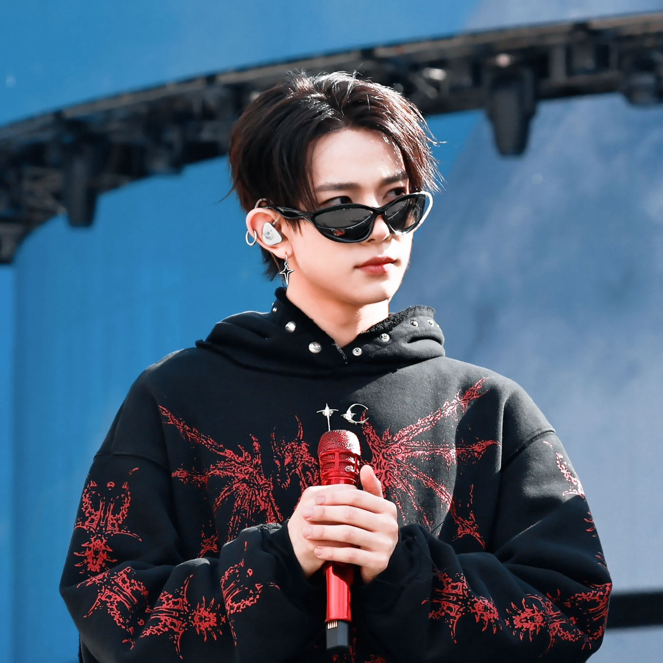 羲承粉丝拍下的瞬间