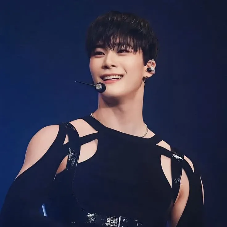Latest photo of Moonbin (ASTRO)