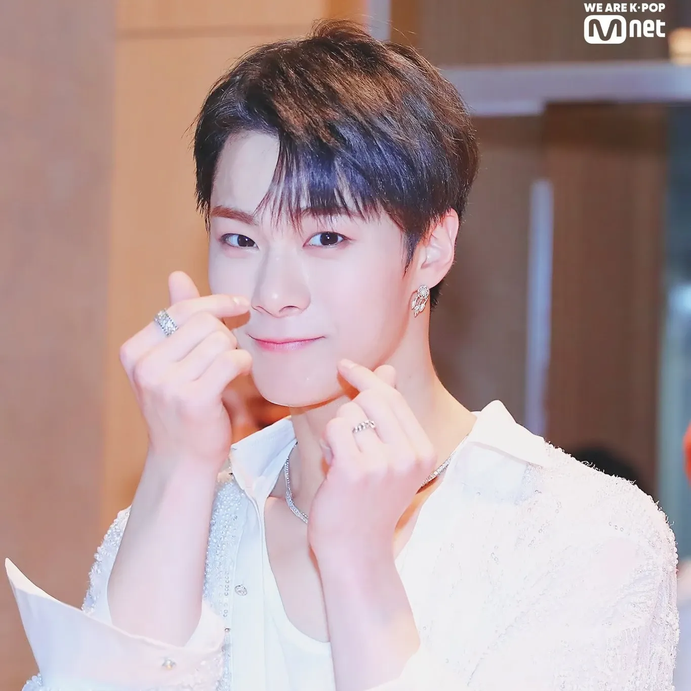 Latest photo of Moonbin (ASTRO)