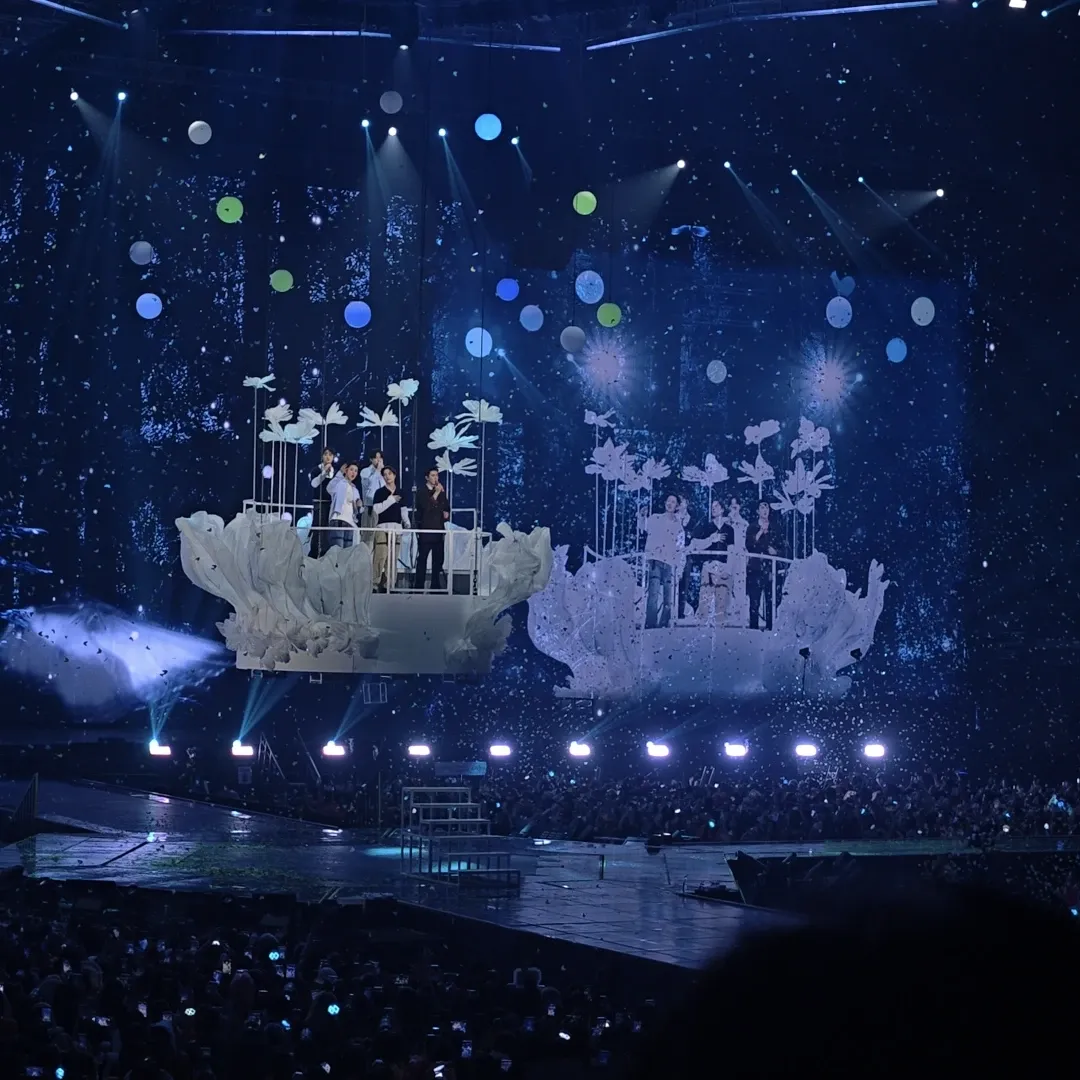 A moment captured by EXO's fan