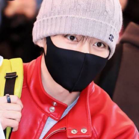 Recent activity shot of V (BTS)