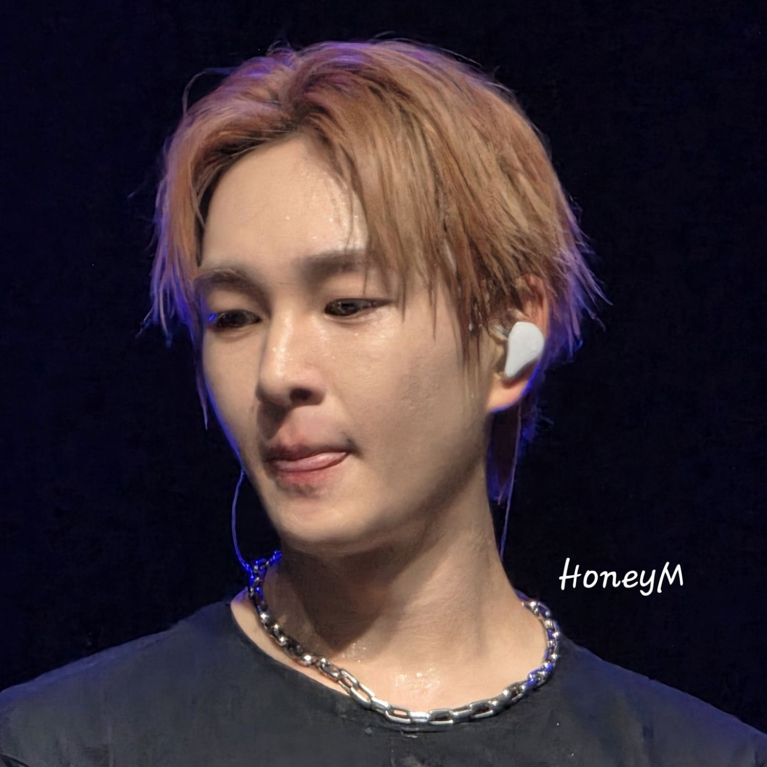 Latest photo of Onew (SHINee)