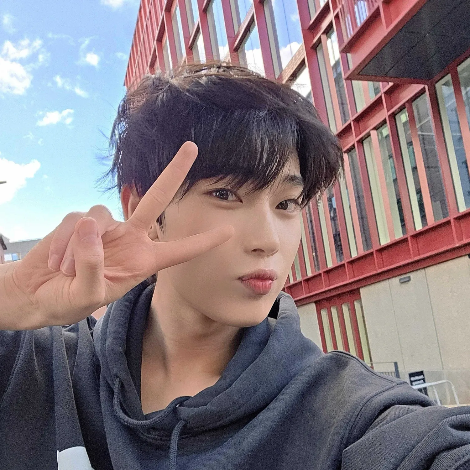 선우 (ENHYPEN) 최근 활동샷