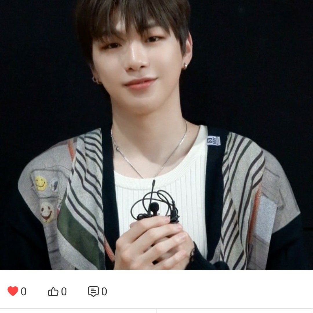 A moment captured by Moonbin (ASTRO)'s fan