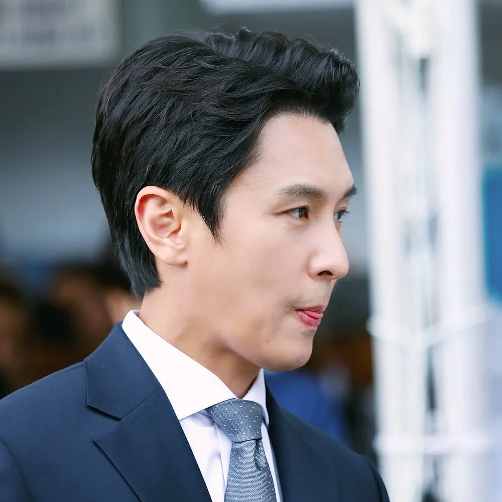 A moment captured by Kim Dongwan (SHINHWA)'s fan