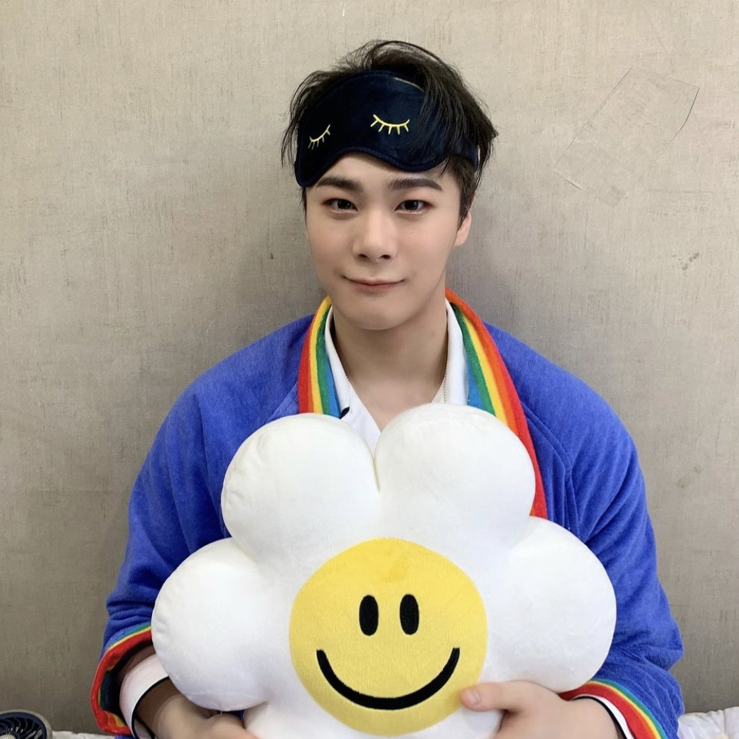 Latest photo of Moonbin (ASTRO)