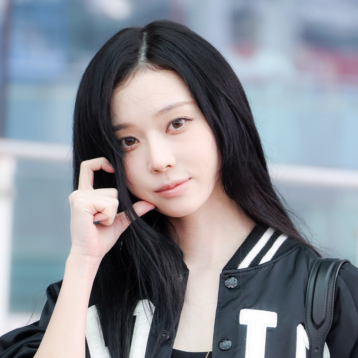 Latest photo of Winter (aespa)