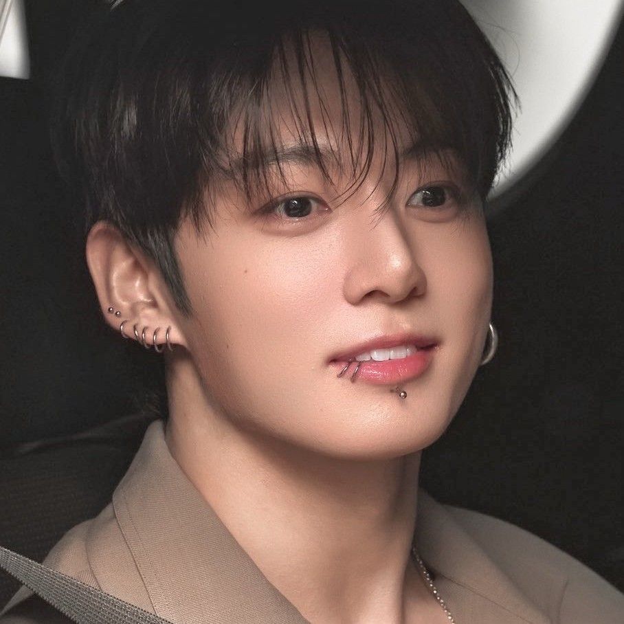 Recent activity shot of Jungkook (BTS)