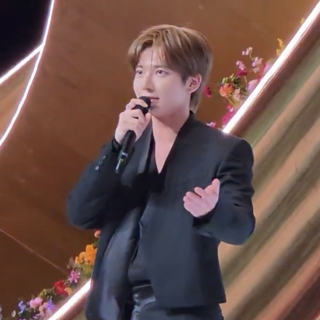 태현 (투모로우바이투게더) 팬이 찍은 순간