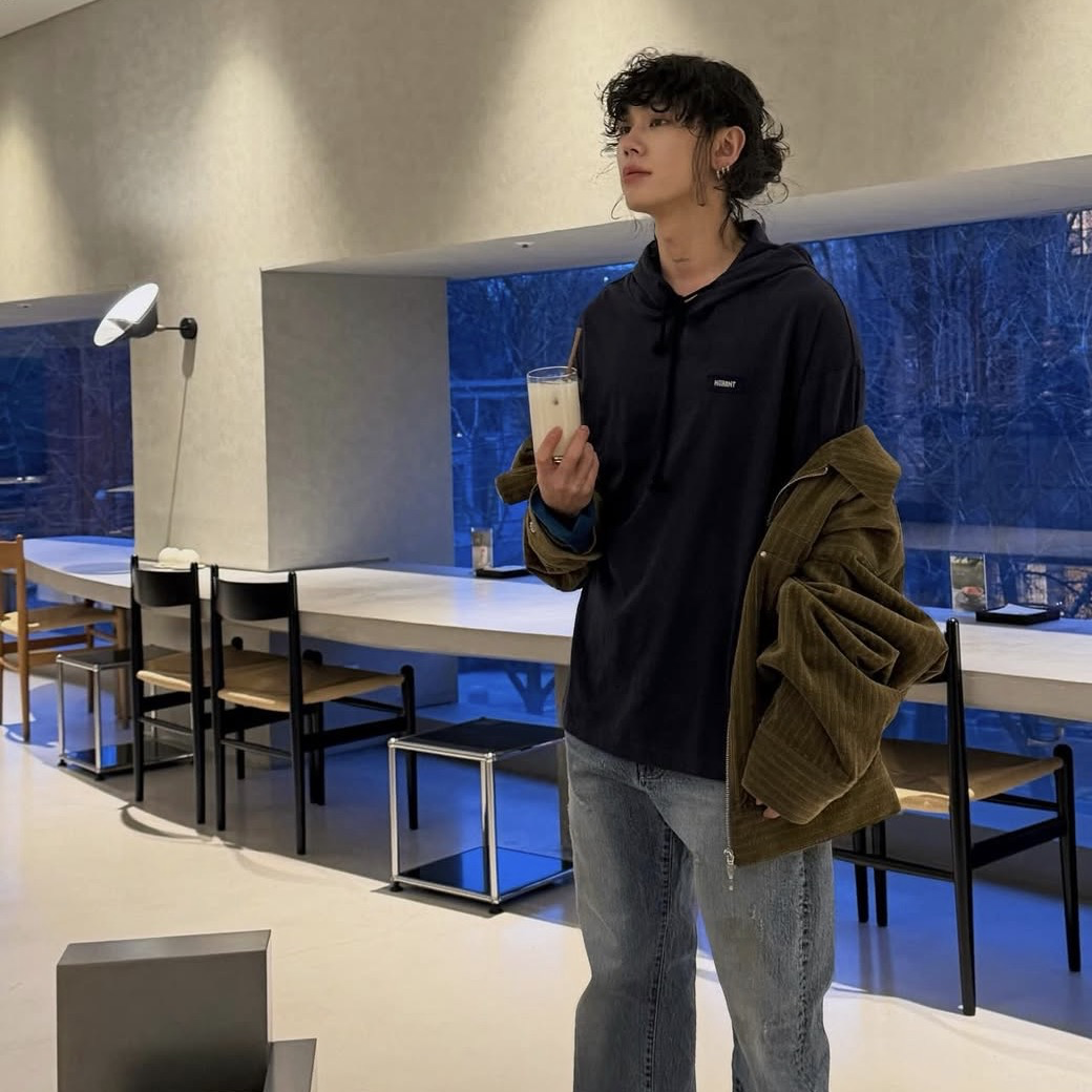 Recent activity shot of Jung Ilhoon