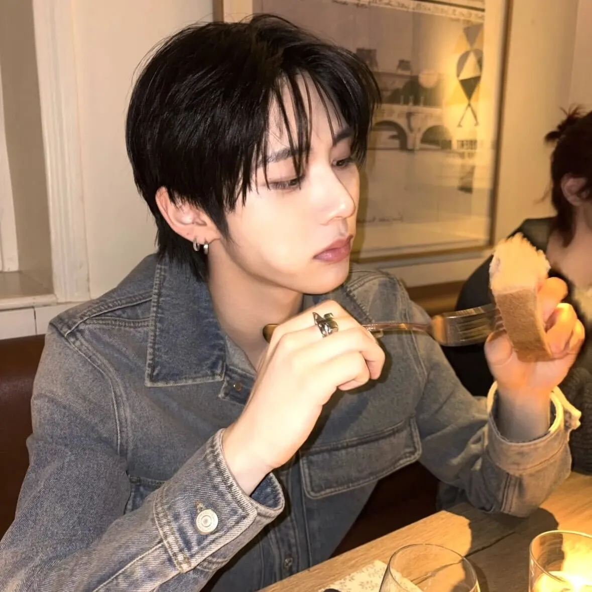 Behind-the-scenes cut of Taesan (BOYNEXTDOOR)