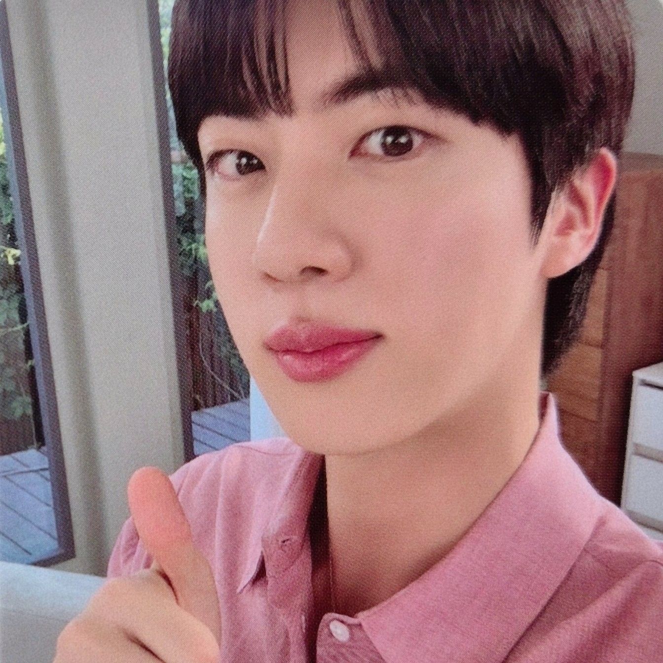 진 (방탄소년단) 최근 활동샷